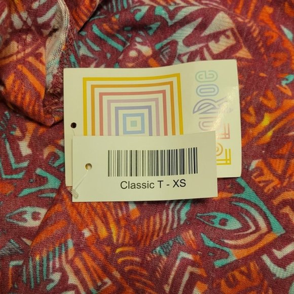 LuLaRoe Pink, Purple, Turquoise, Orange Abstract Pattern Classic T Shirt Size XS - Picture 4 of 5